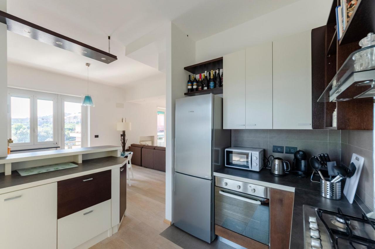 Appartamento Joivy Great Flat With Sea View Genova Esterno foto