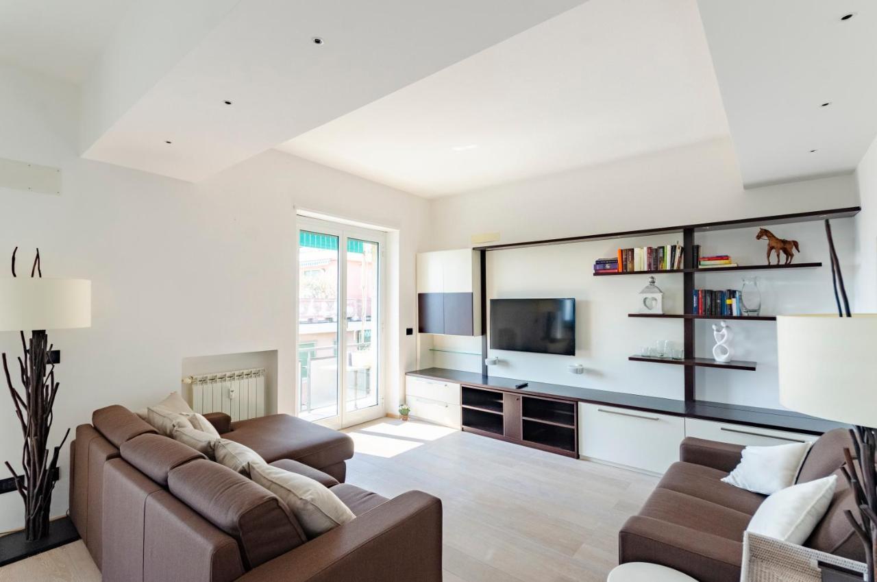 Appartamento Joivy Great Flat With Sea View Genova Esterno foto