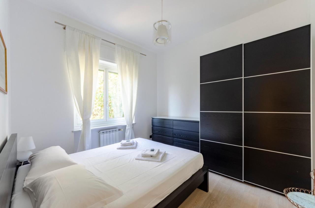 Appartamento Joivy Great Flat With Sea View Genova Esterno foto